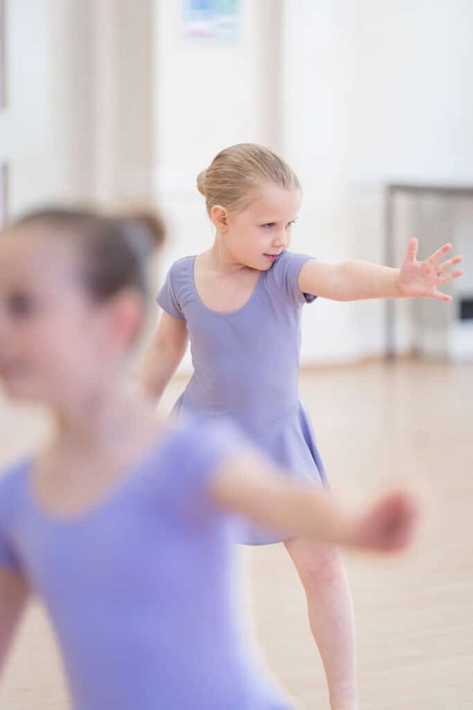 dance classes for children in worthing west sussex